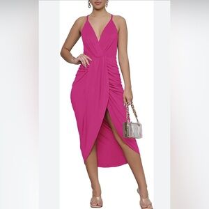 NWOT LYANER  RUCHED  SLIT HEM DRESS …..435